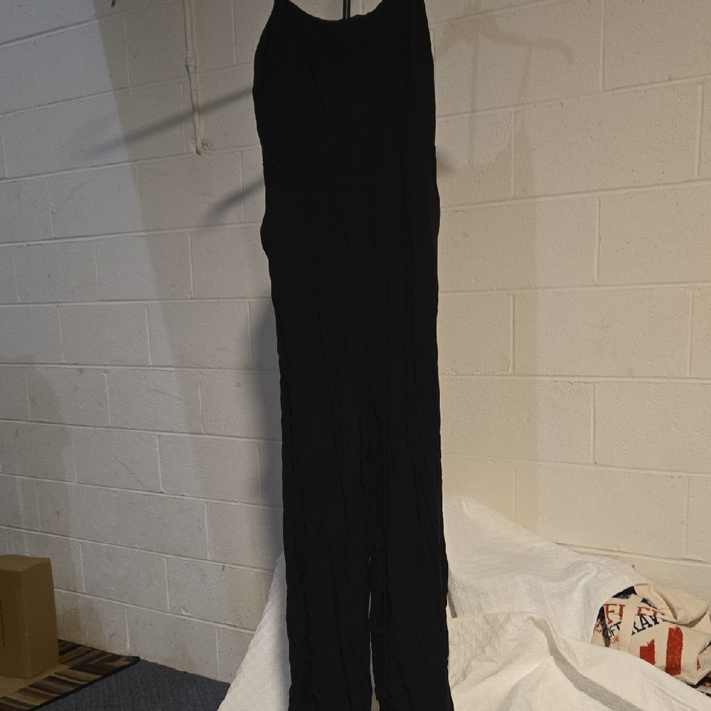 Magnolia Black Garment